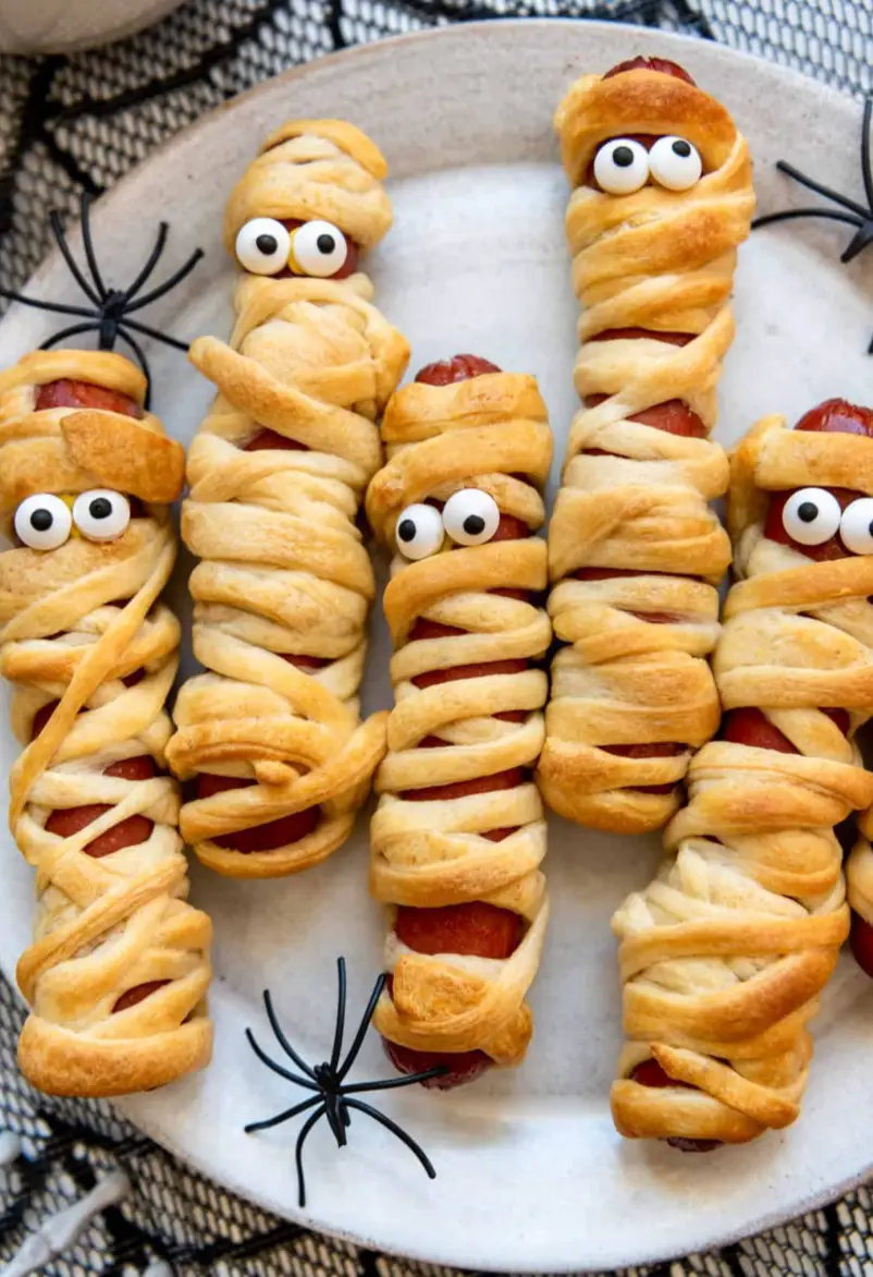 Halloween Mummy Hot Dogs – An Easy Spooky Dinner Kids Can Help Make